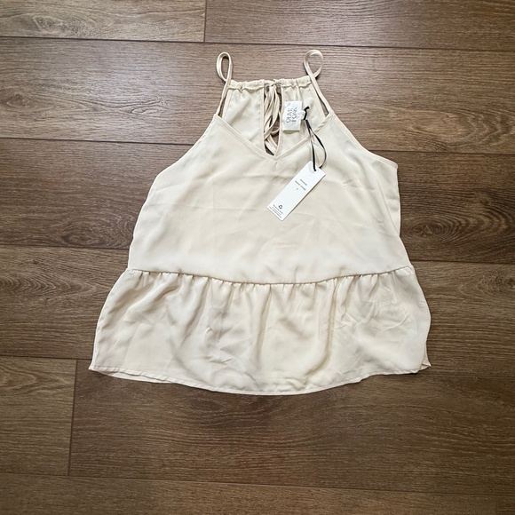 Olive + Oak Women's Cream Peplum Tank Size Small, NWT, Tie-Back, Blouse, Summer - Picture 1 of 9